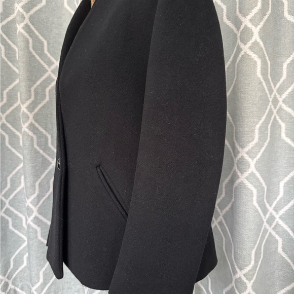 Larry Levine size medium wool blazer/coat. - Picture 3 of 11